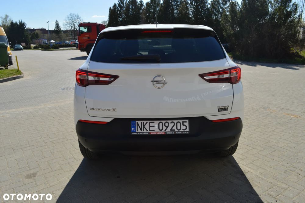 Opel Grandland X 1.2 T GPF Edition S&S - 8