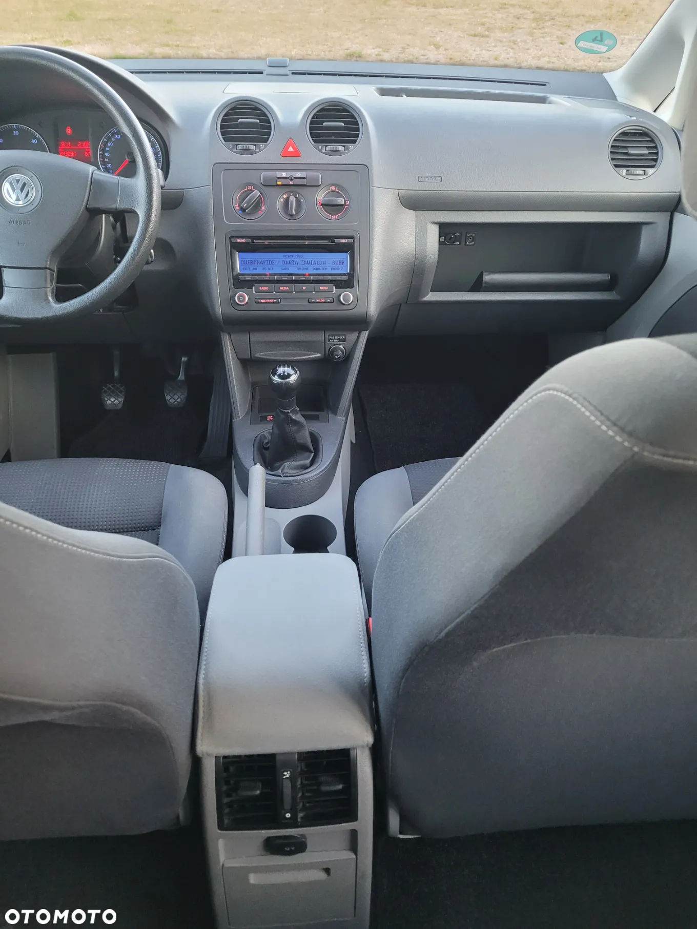 Volkswagen Caddy - 10