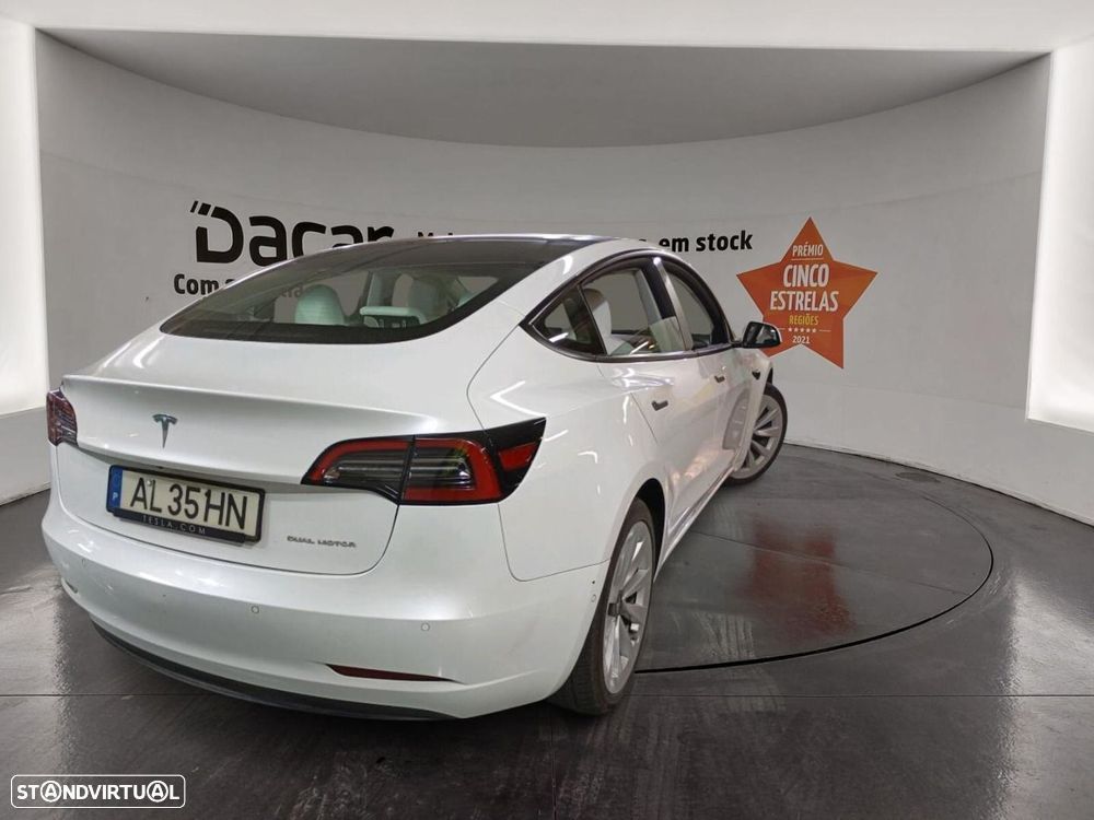 Tesla Model 3 Long Range Tração Integral - 3