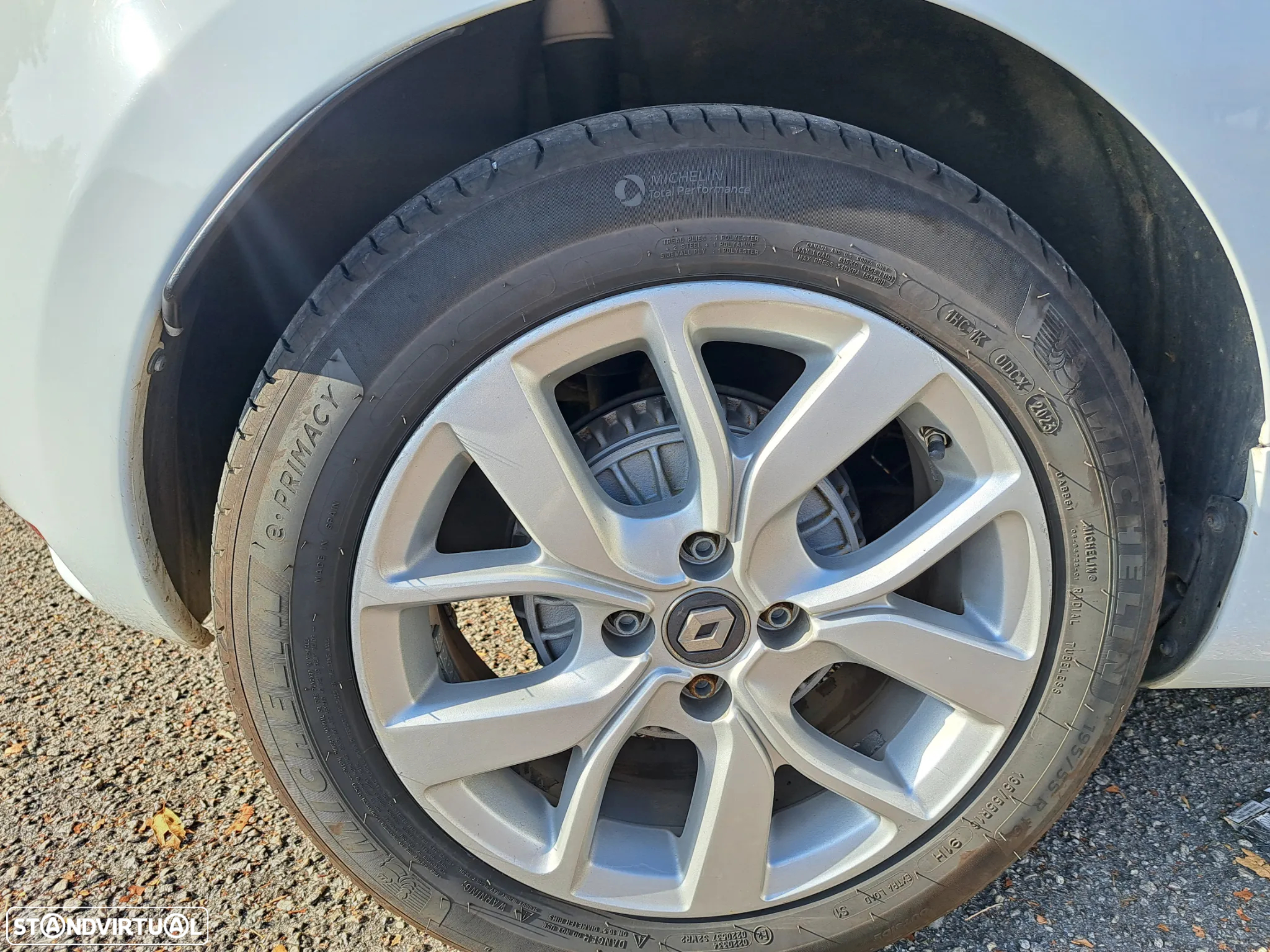 Renault Zoe (c/ Bateria) Limited 40 - 18