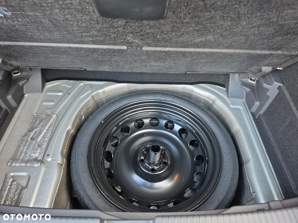 Volkswagen T-Cross 1.0 TSI Life Plus - 12