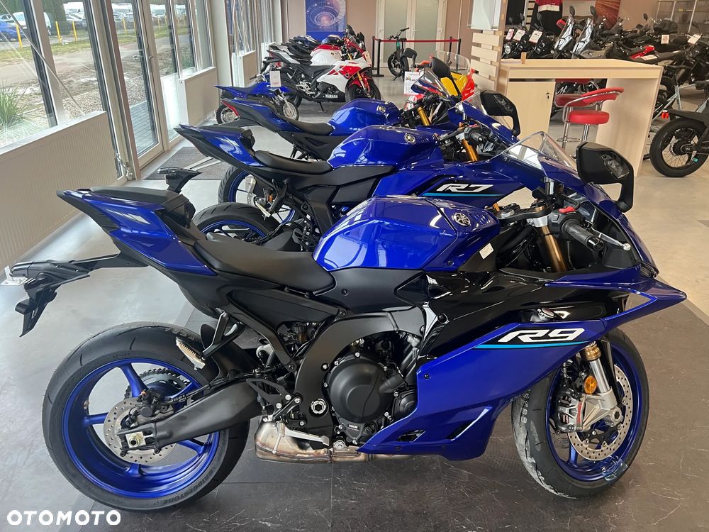Yamaha R9 - 29