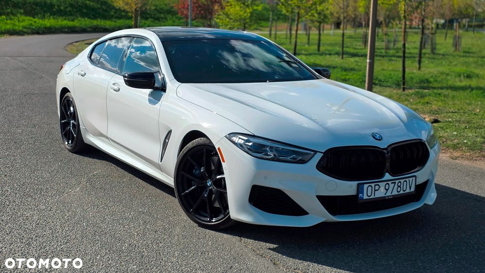 BMW Seria 8 840i - 24