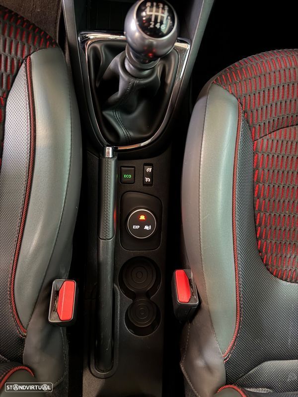 Renault Captur 1.5 dCi Initiale Paris - 14