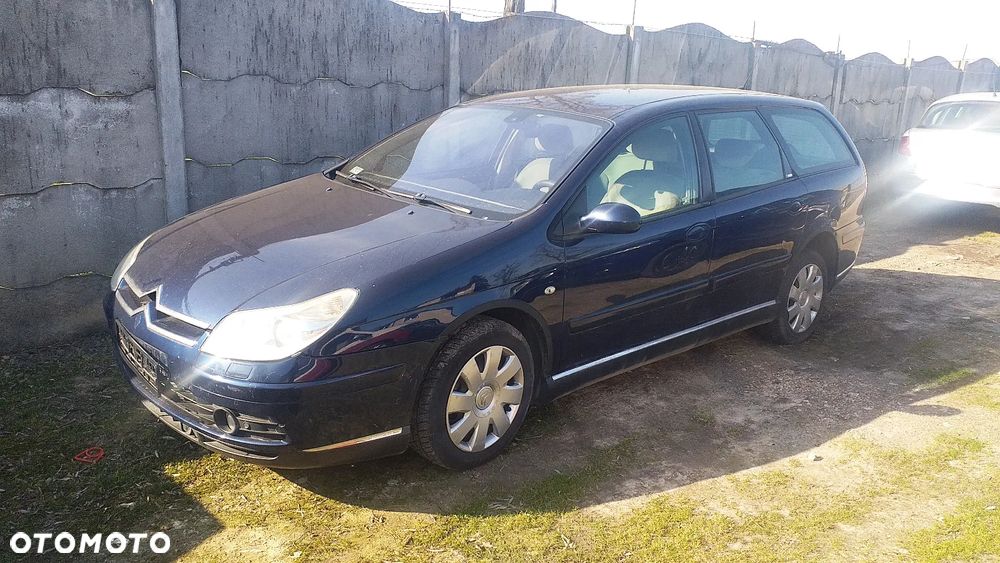 Szyba czołowa drzwi karoseryjna Citroen C5 Lift kombi - 1
