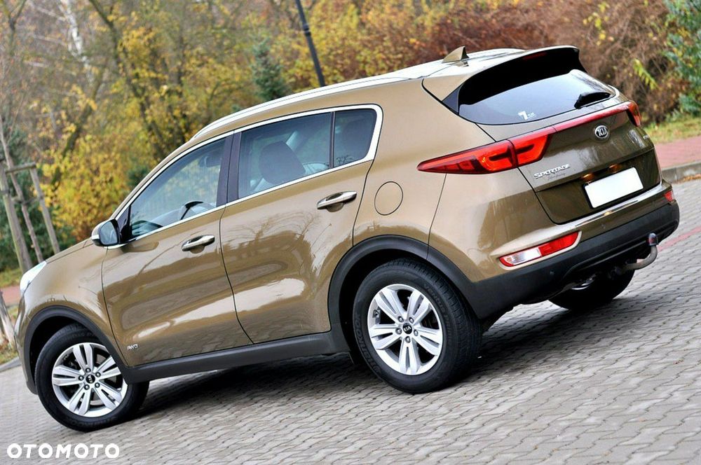 Kia Sportage 2.0 CRDI 4WD Automatik Dream-Team Edition - 5