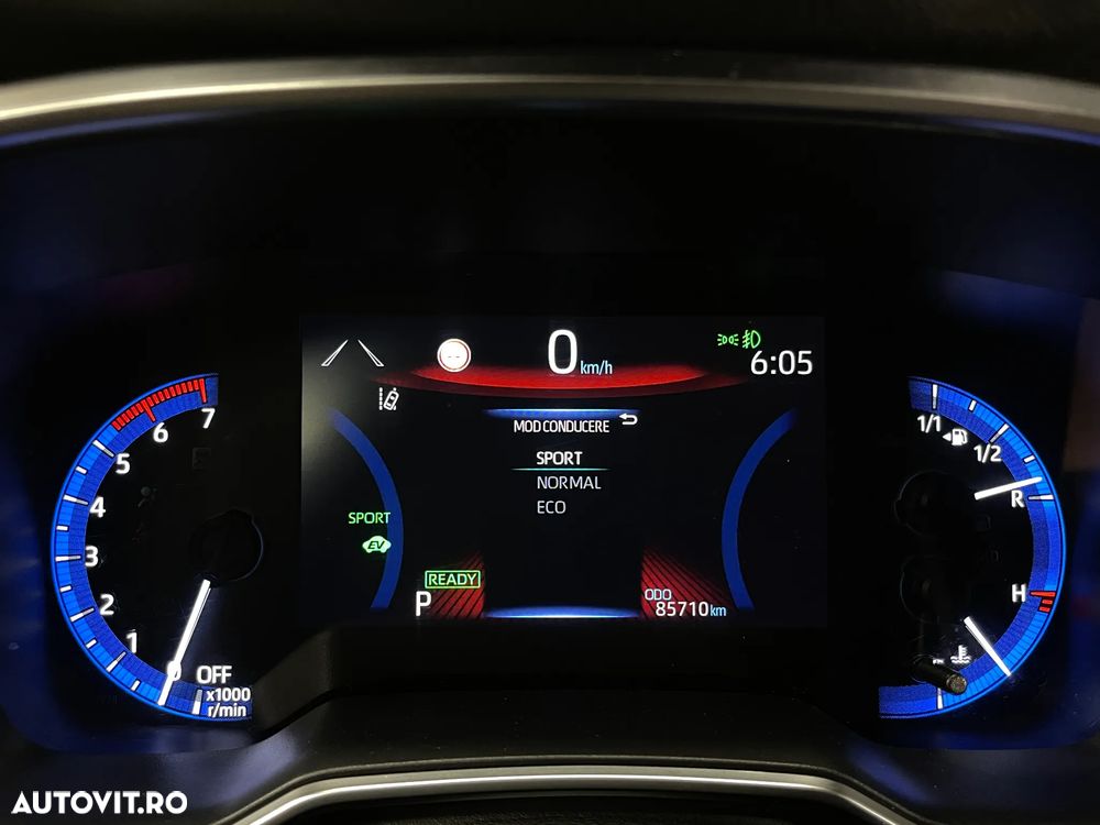 Toyota Corolla 1.8 HSD Exclusive - 29