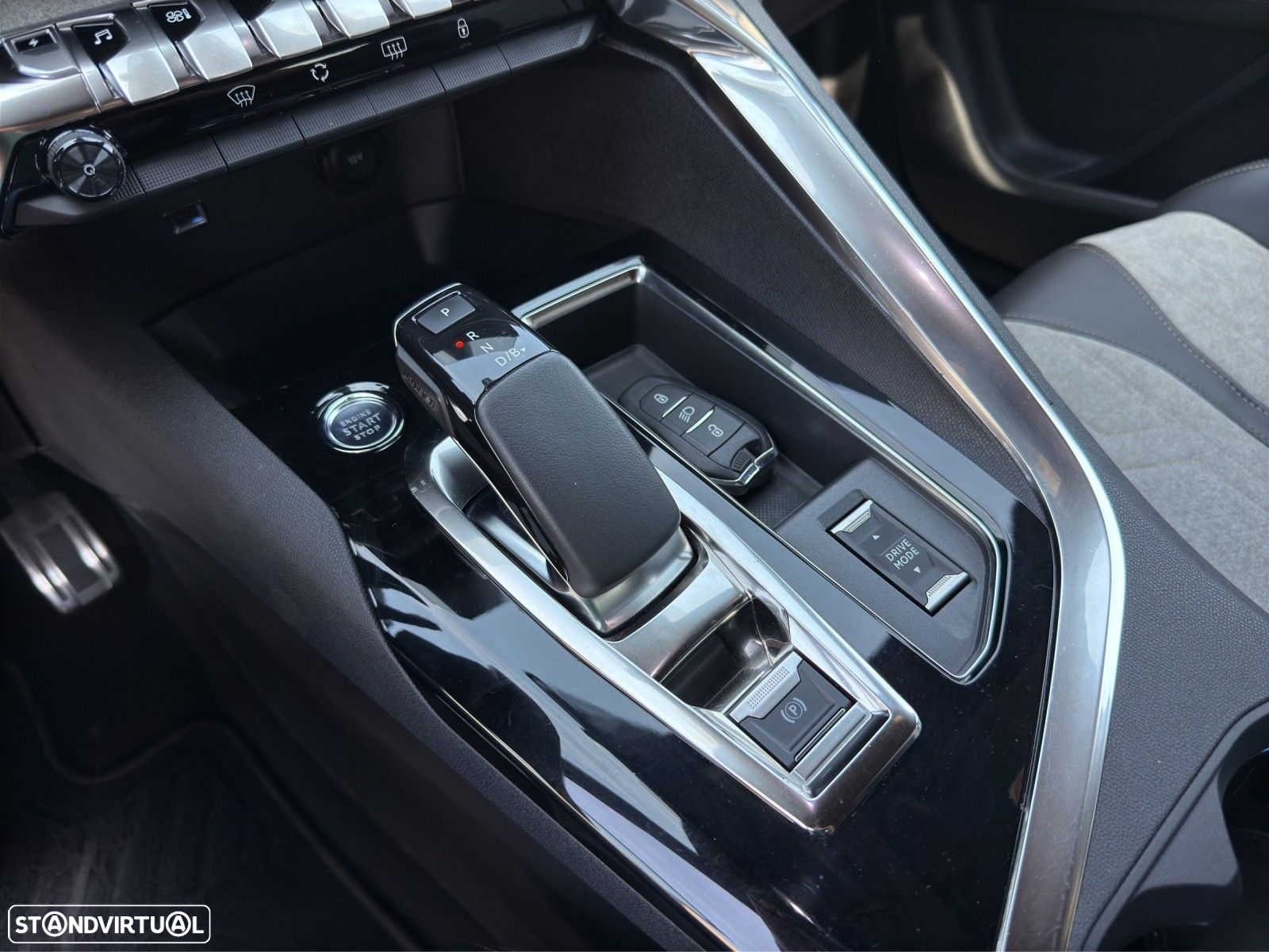Peugeot 3008 1.6 Hybrid GT Line e-EAT8 - 10
