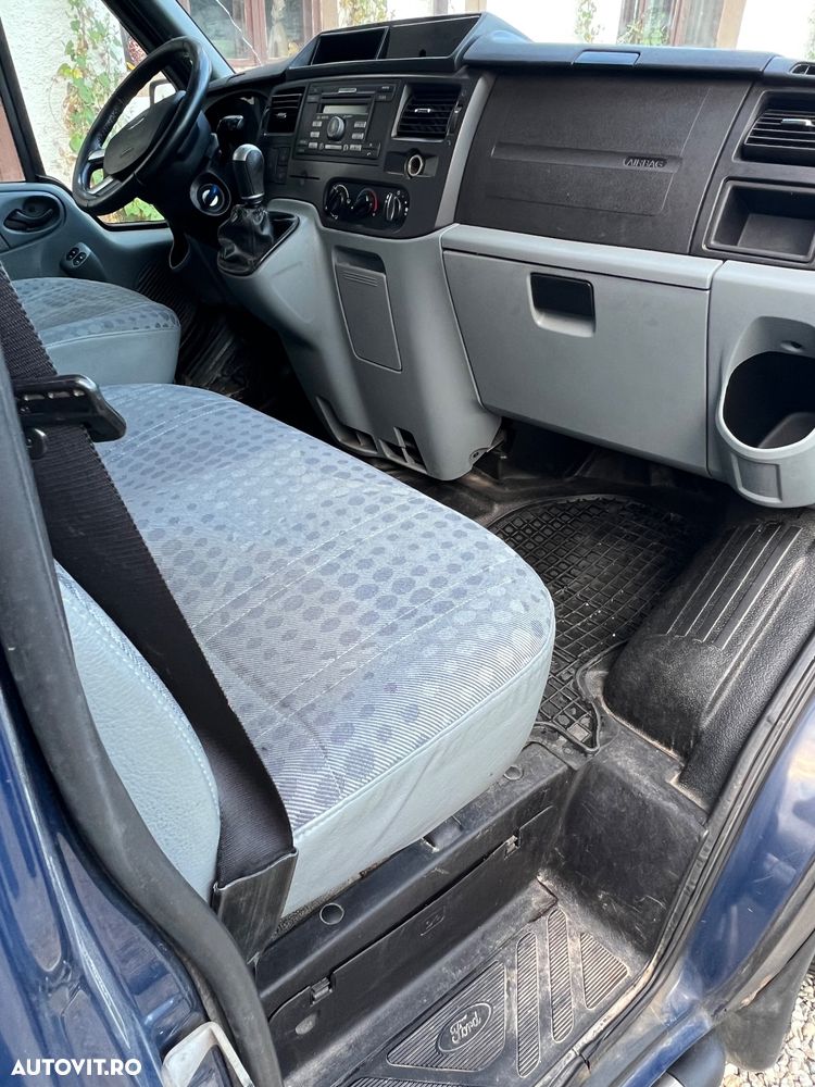 Ford Transit - 8