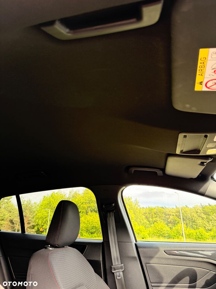 Ford Focus 1.5 EcoBlue STart-Stopp-System ST-LINE - 11