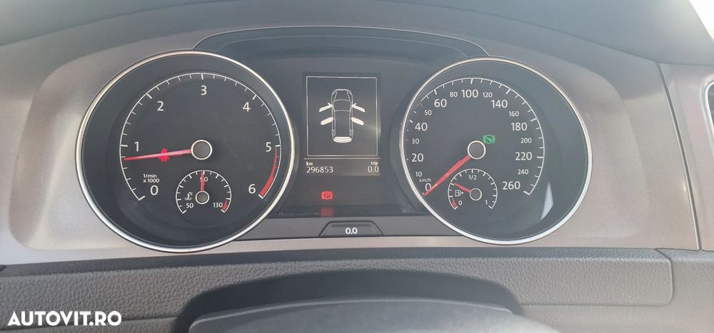 Volkswagen Golf 1.6 TDI BlueMotion Technology DSG Comfortline - 5