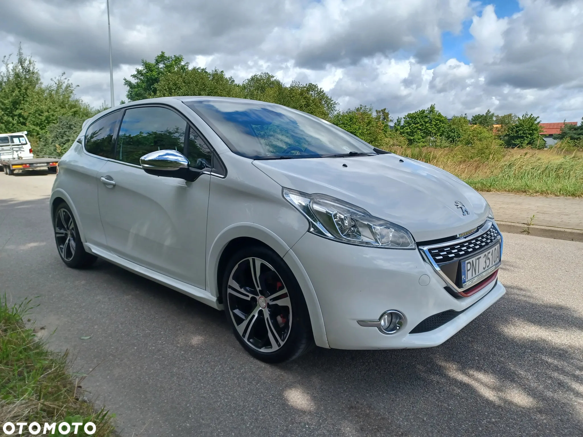 Peugeot 208 1.6 THP GTi - 4