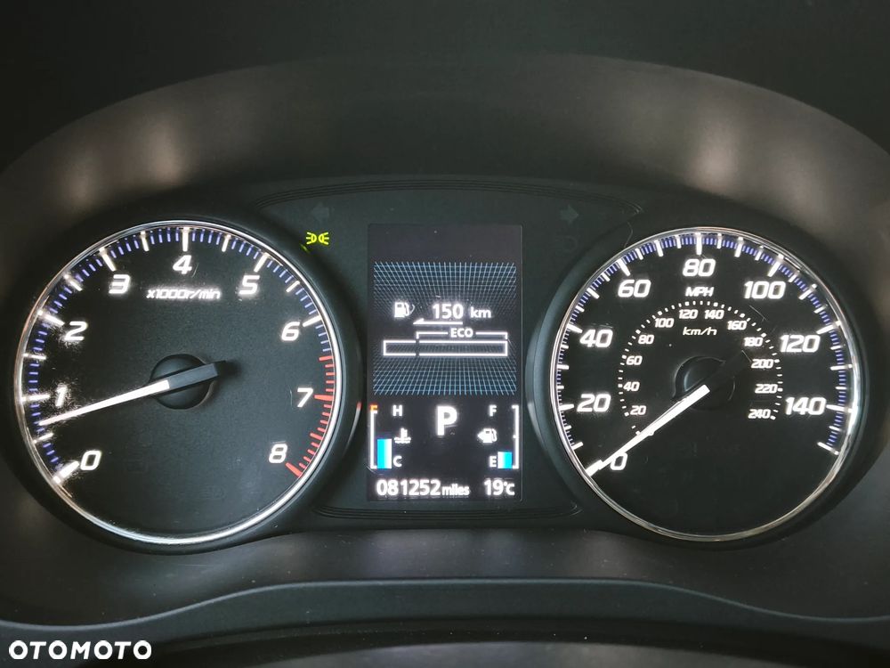 Mitsubishi Outlander - 3