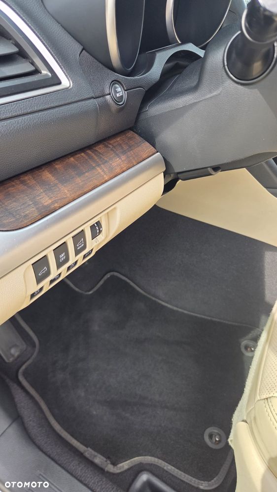 Subaru Outback - 14