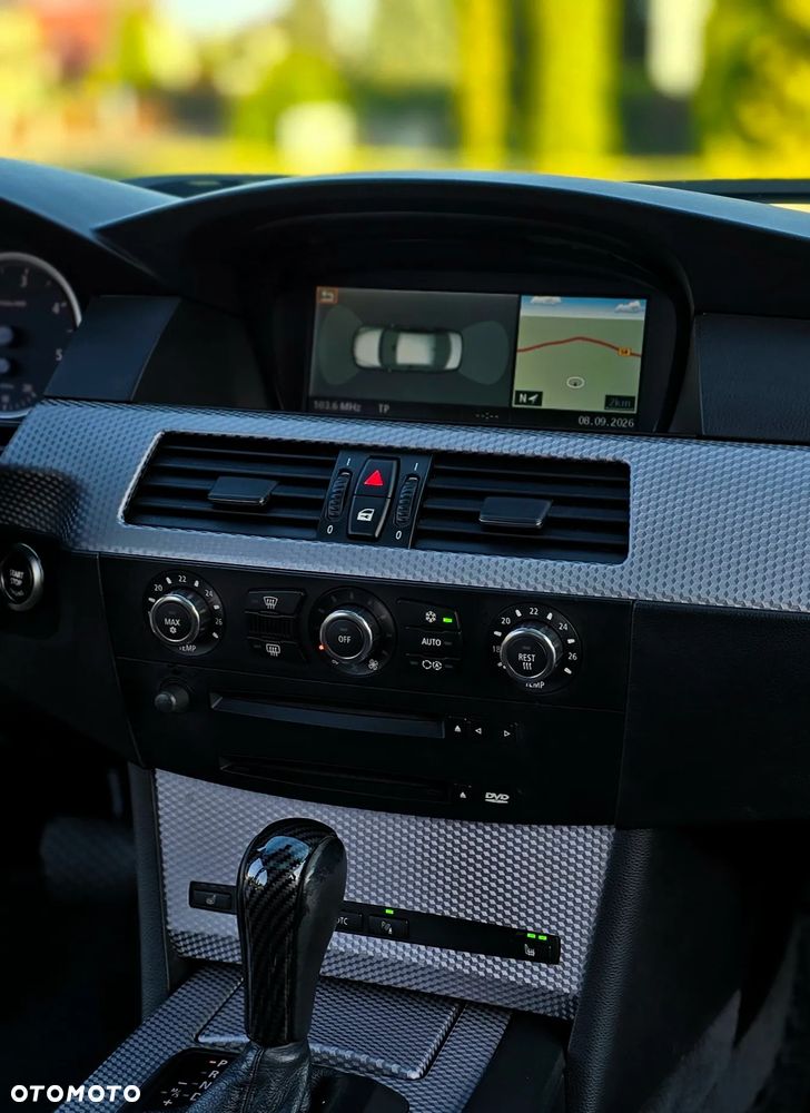 BMW Seria 5 530d Edition Sport - 25