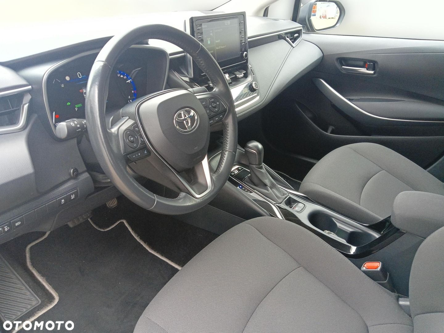 Toyota Corolla 1.8 Hybrid Comfort - 15