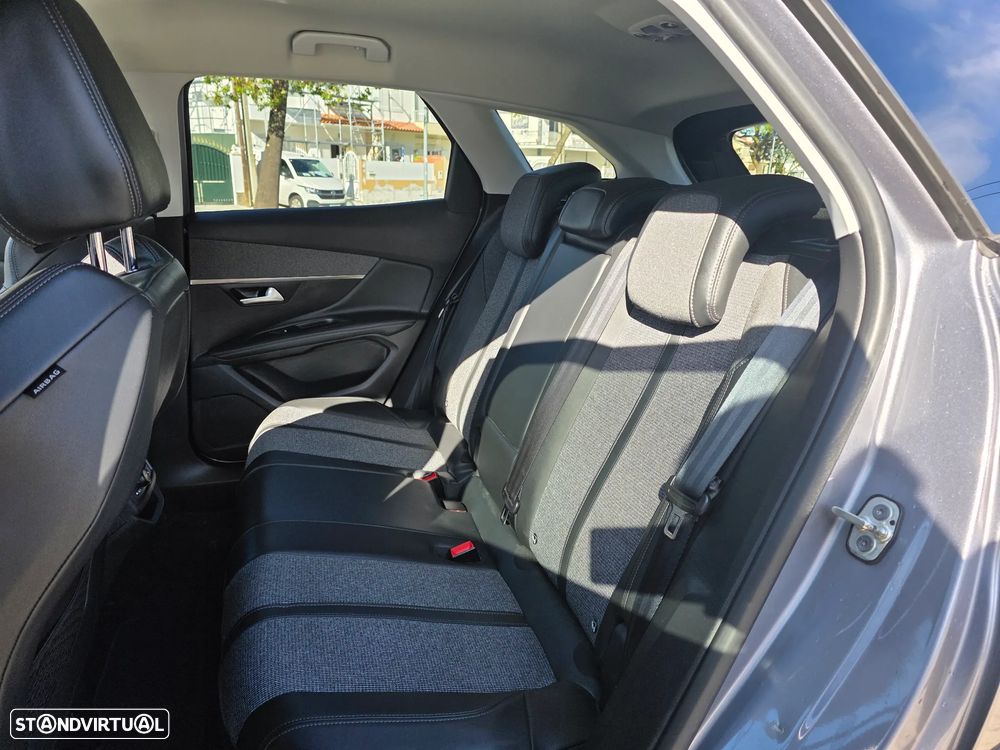 Peugeot 3008 1.2 PureTech Allure Pack - 8