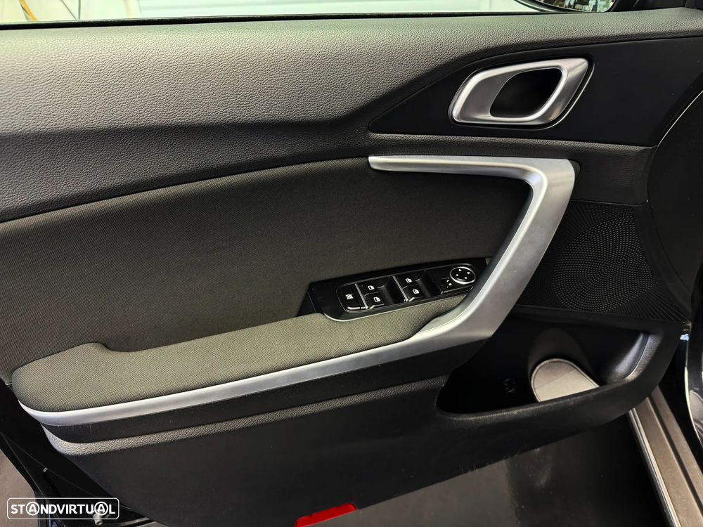 Kia XCeed 1.0 T-GDI Dynamic - 7