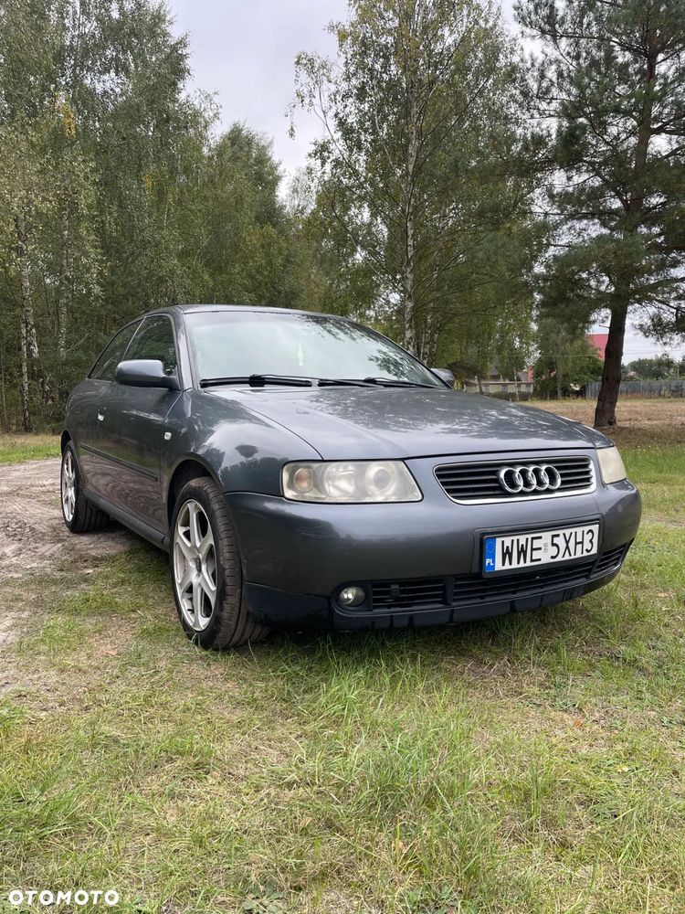 Audi A3 1.9 TDI Attraction - 2