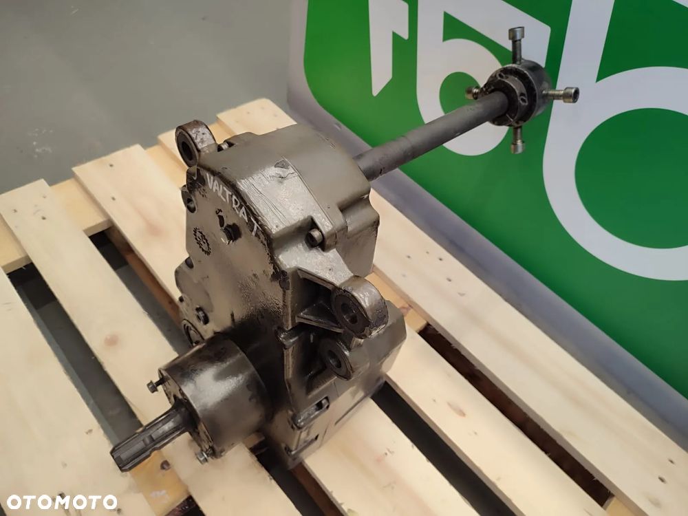 WOM E40816009F Valtra T - 3