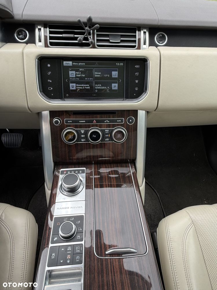 Land Rover Range Rover 4.4SD V8 LWB Vogue - 27