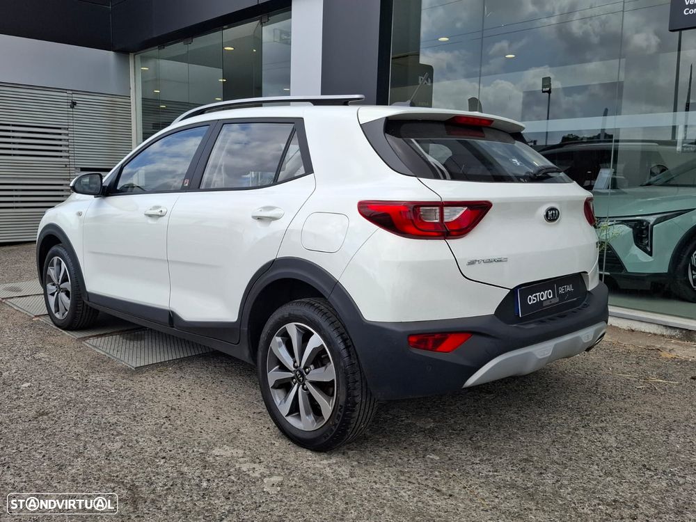 Kia Stonic 1.2 by FILA - 4