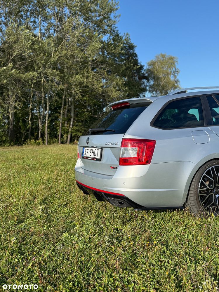Skoda Octavia 2.0 TDI 4x4 RS DSG - 16