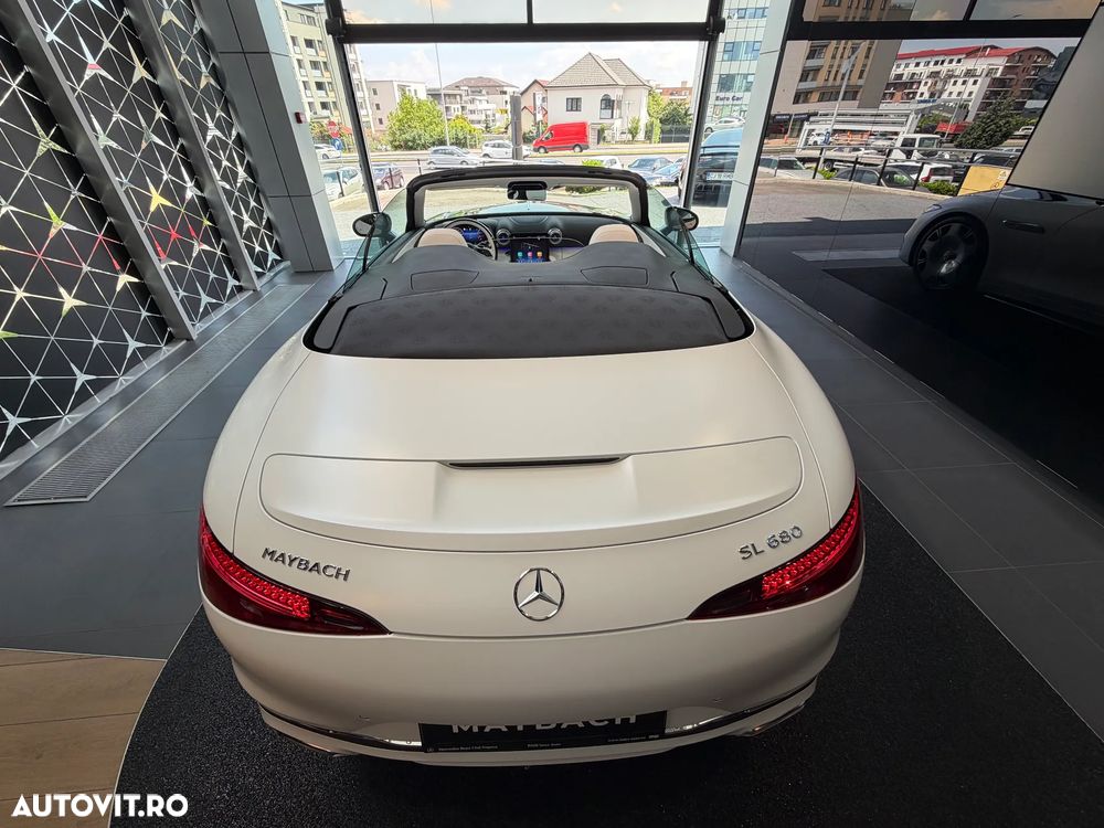 Mercedes-Benz SL 680 Maybach Monogram Series - 23