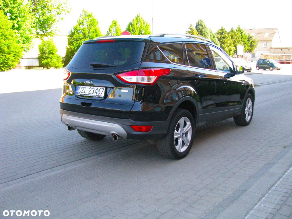 Ford Kuga - 4