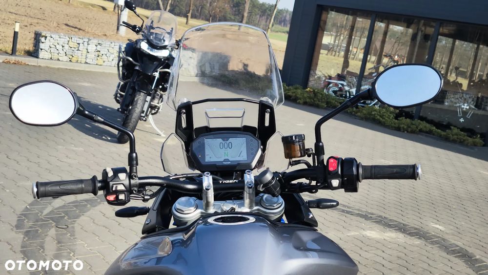 Triumph Tiger - 21