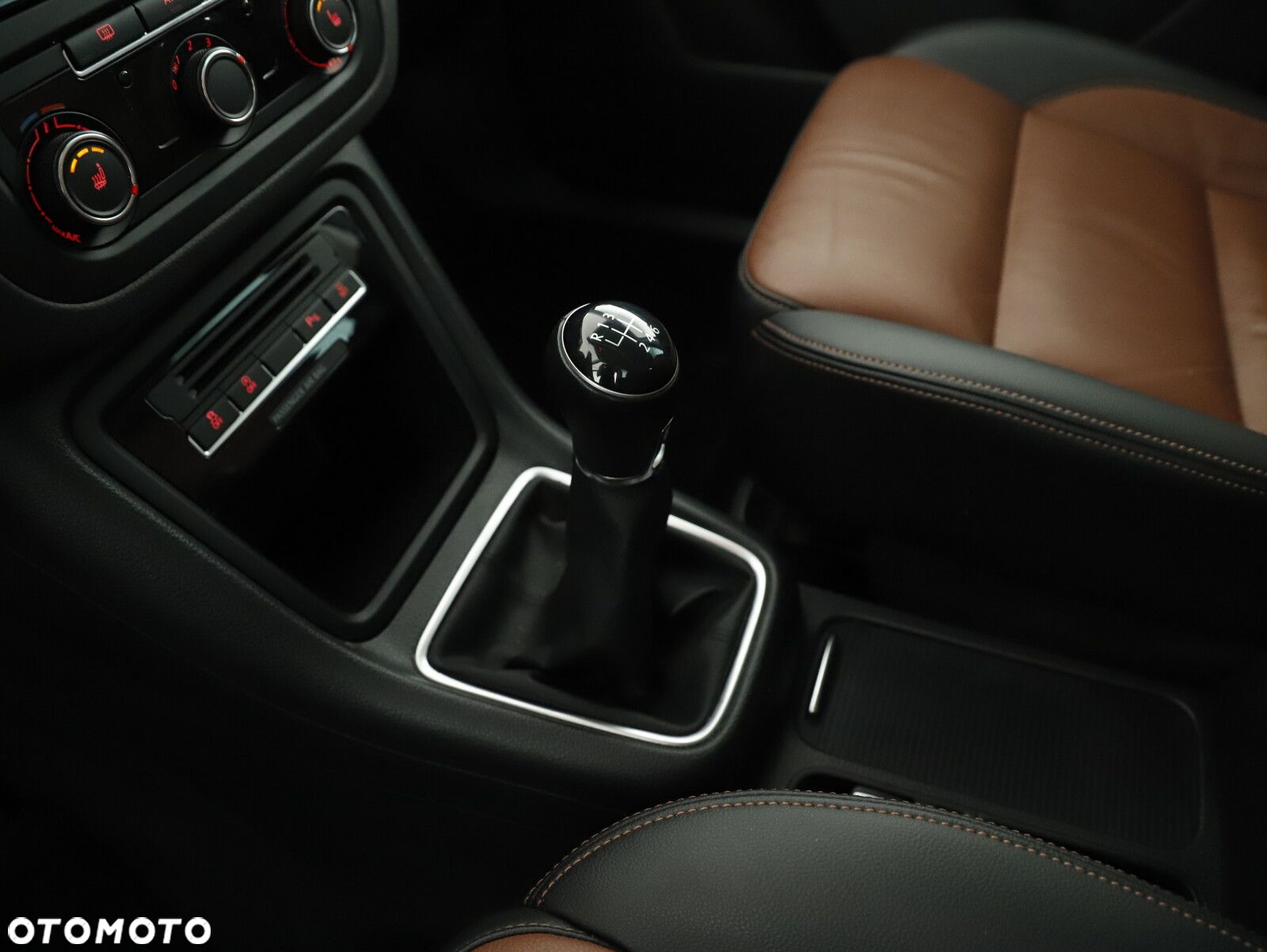 Volkswagen Sharan - 13