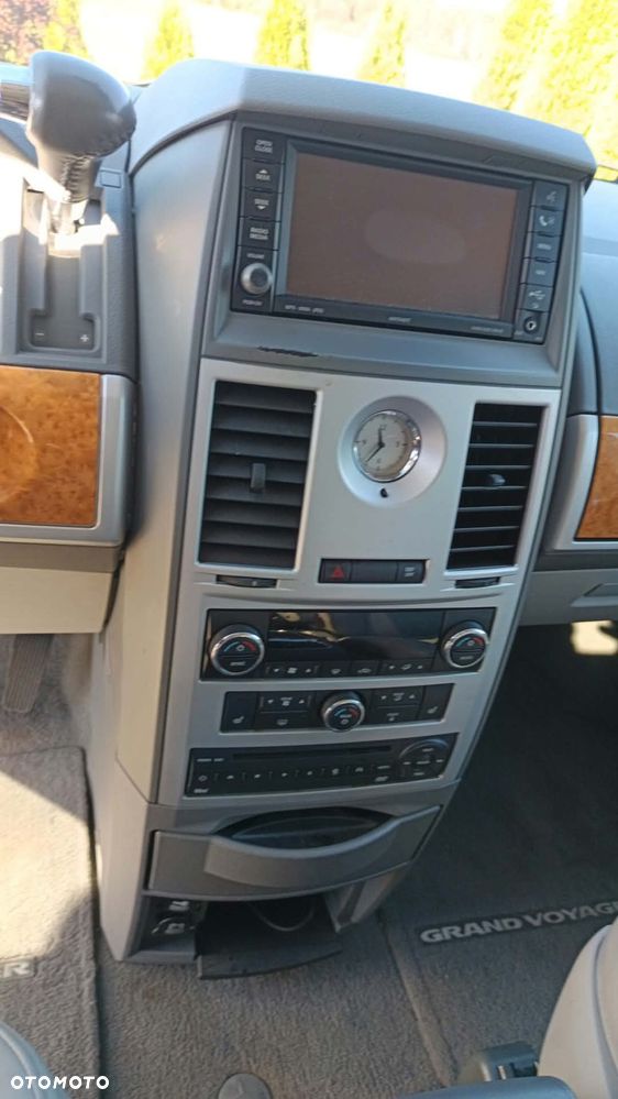 Chrysler Grand Voyager - 5