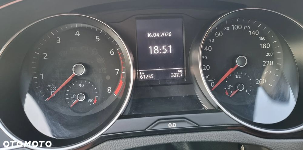 Volkswagen Passat 2.0 TSI Business DSG - 23