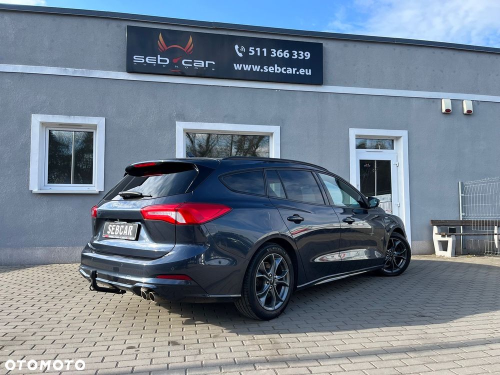 Ford Focus SW 1.5 EcoBoost S&S ST-LINE - 4