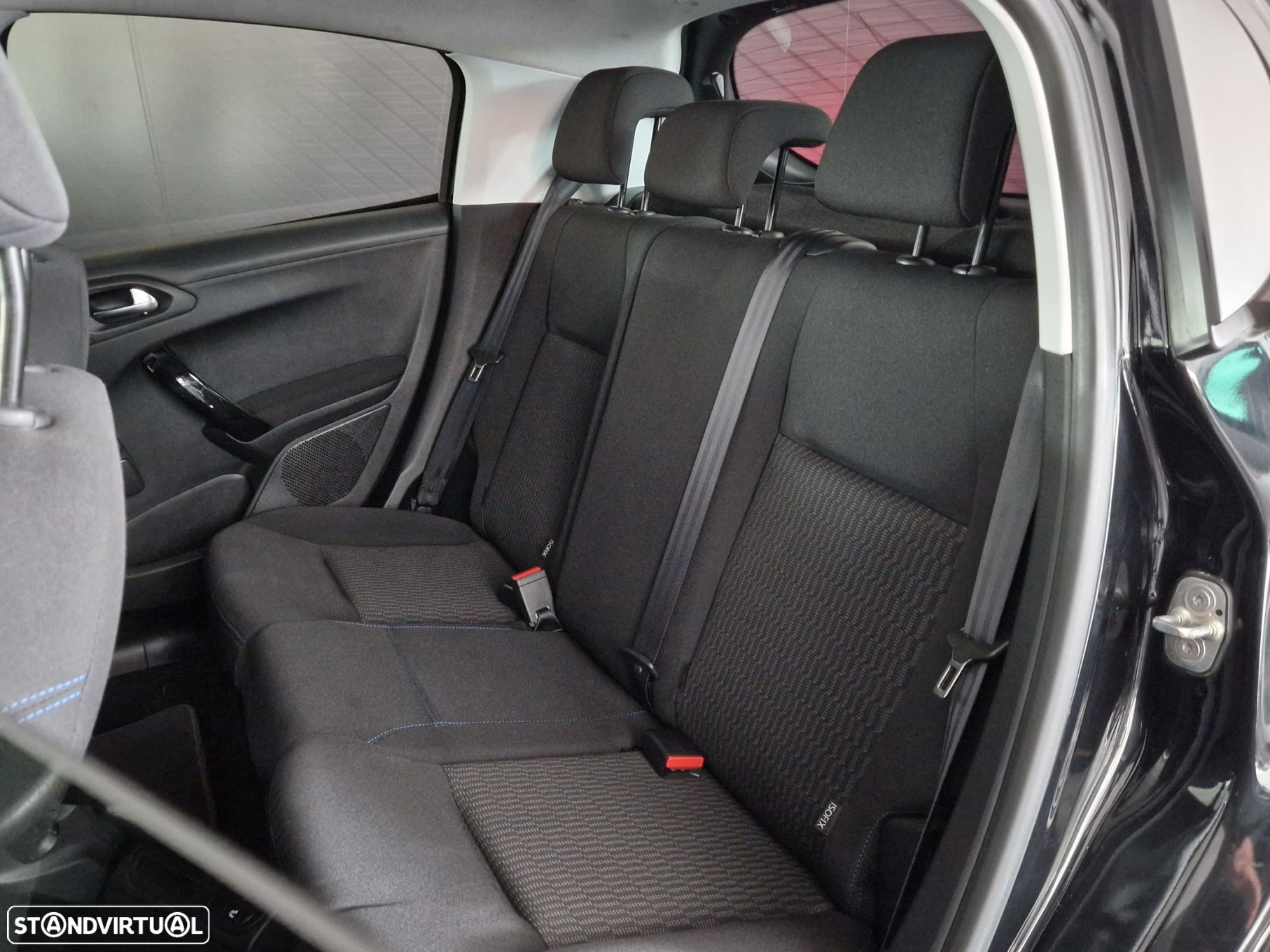 Peugeot 208 1.2 PureTech Style - 16