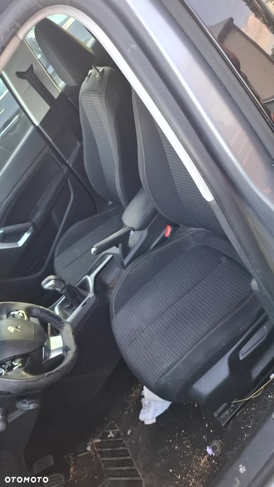 Peugeot 308 - 9