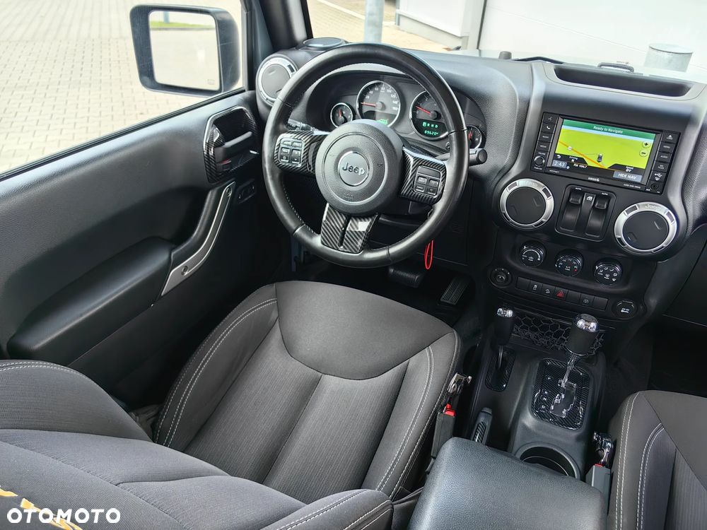 Jeep Wrangler 3.6 Sahara - 9