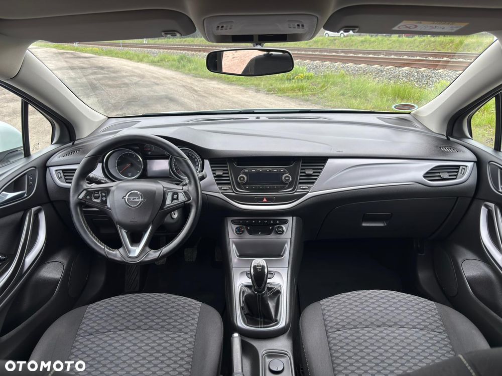 Opel Astra 1.4 Edition - 10