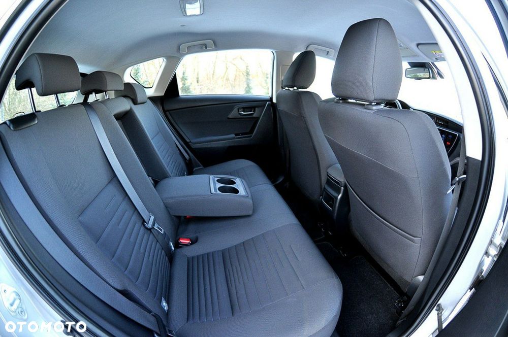 Toyota Auris - 10