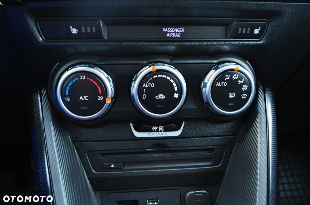 Mazda 2 SKYACTIV-G 90 Nakama - 13