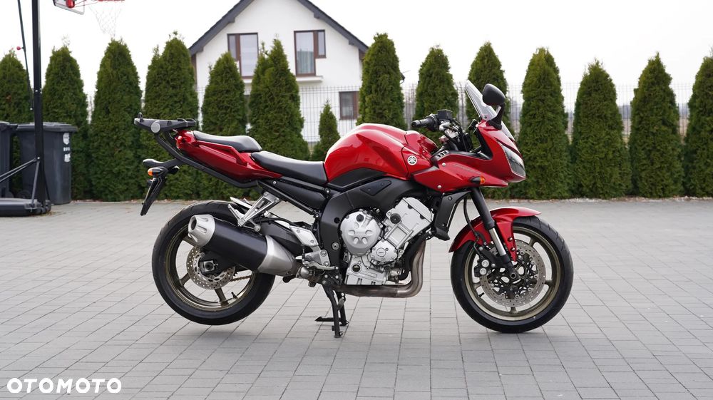 Yamaha FZ - 4