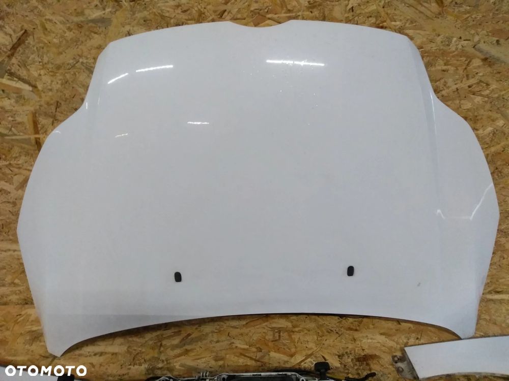Maska Ford focus 2014 BIAŁA - 1