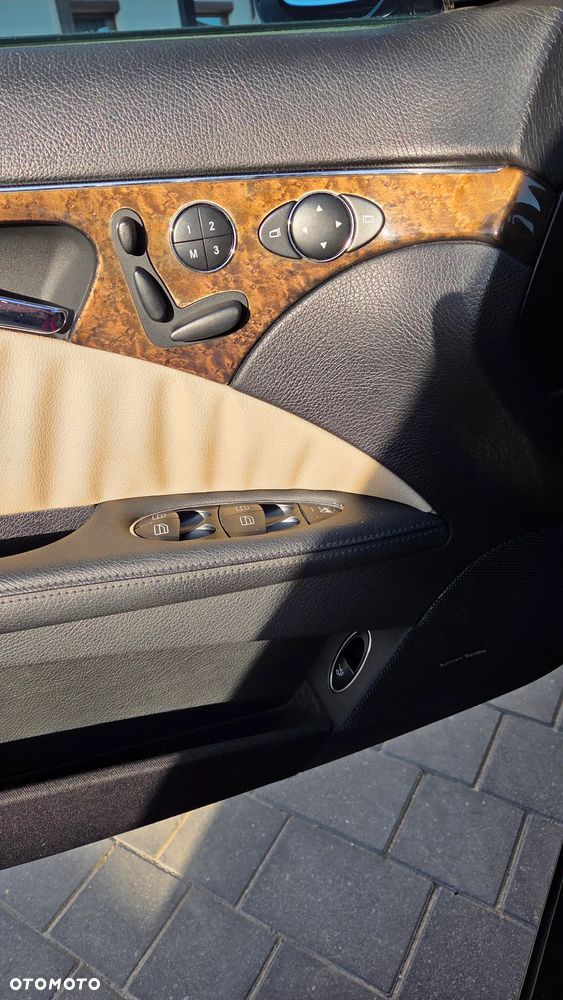 Mercedes-Benz Klasa E 500 7G-TRONIC Avantgarde BusinessEDITION - 35