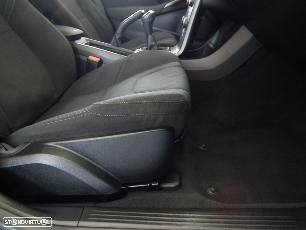 Volvo V40 1.6 D2 Kinetic Eco - 20
