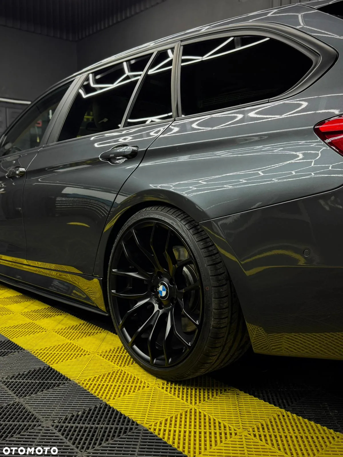BMW Seria 3 - 29
