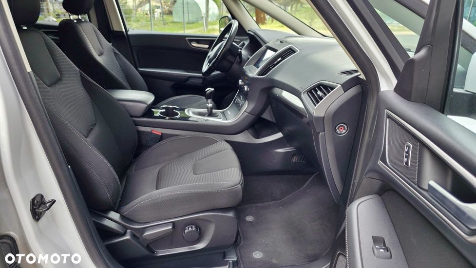 Ford S-Max 2.0 TDCi Titanium - 16
