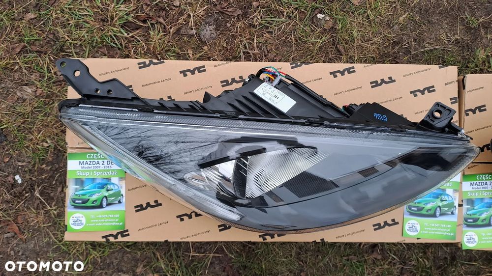 Reflektor Mazda 2 DE 2007-2014 NOWY - 6