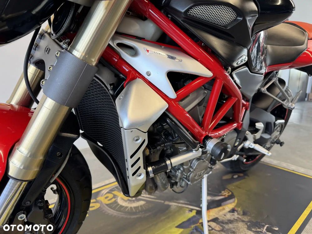 MV AGUSTA Brutale - 19