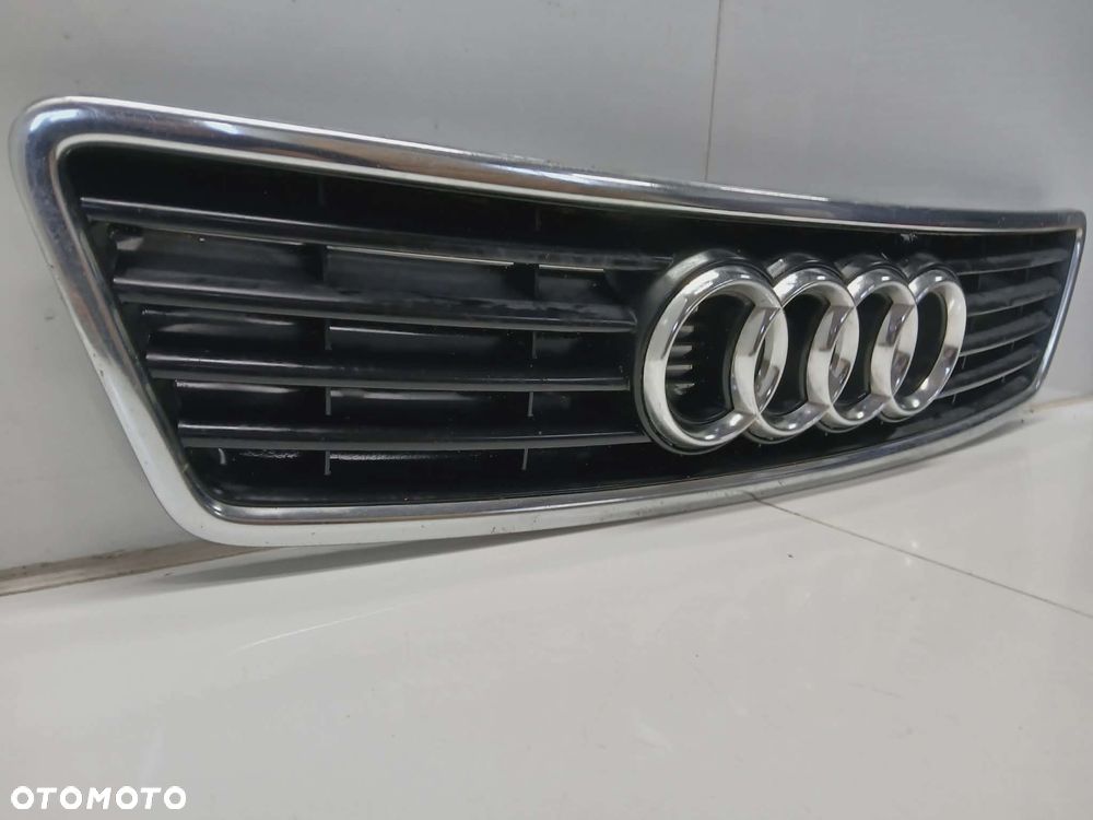 GRILL ATRAPA OSŁONA CHŁODNIC EMBLEMAT AUDI A6 C5  4B0853651 - 3