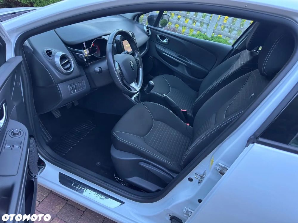 Renault Clio 1.2 16V 75 LIMITED - 5